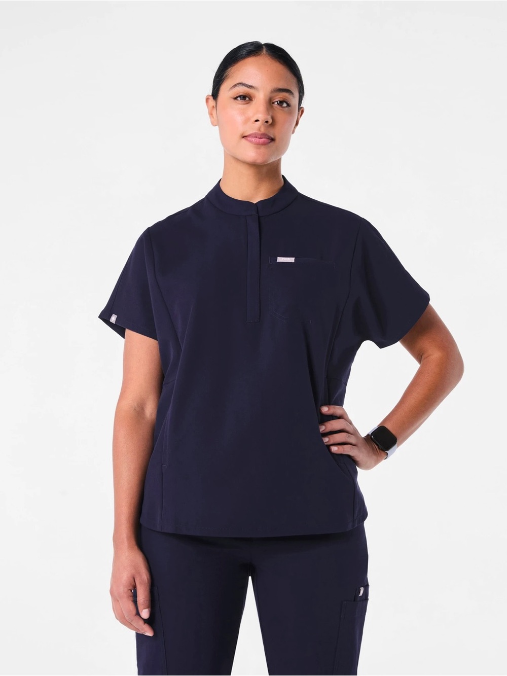 FIGS MONTEX Classic Mock Neck Scrub Top NWT- Women’s Medium - Navy